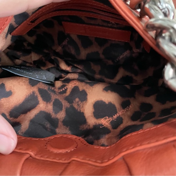 B Makowsky Crossbody Bag burnt orange flap - Picture 8 of 11
